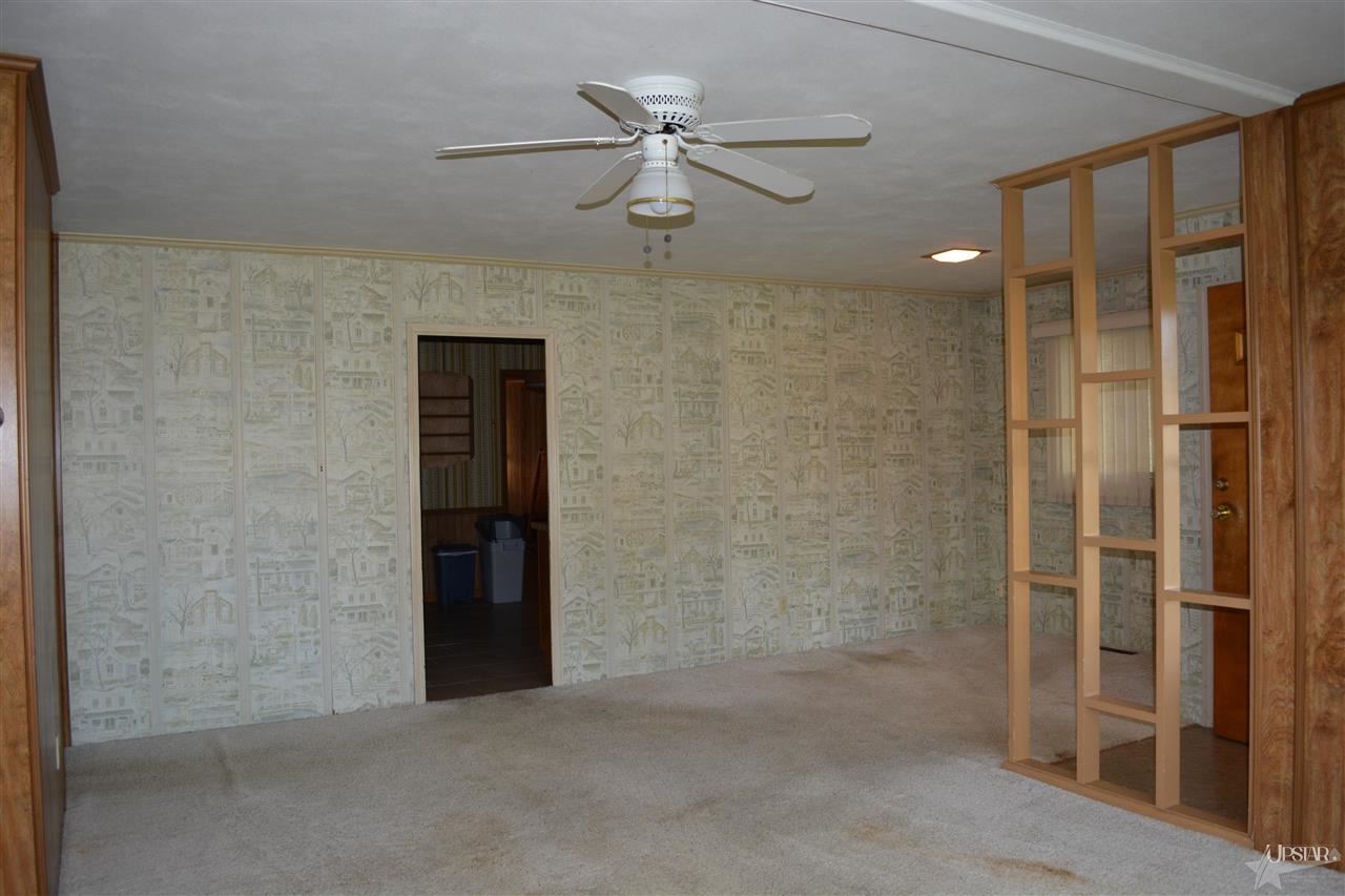 9406 Aboite Center Rd, Fort Wayne, IN 46804 photo 6