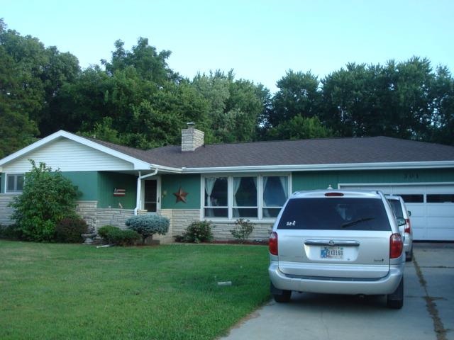 301 W 18th St, Rochester, IN 46975 photo 1