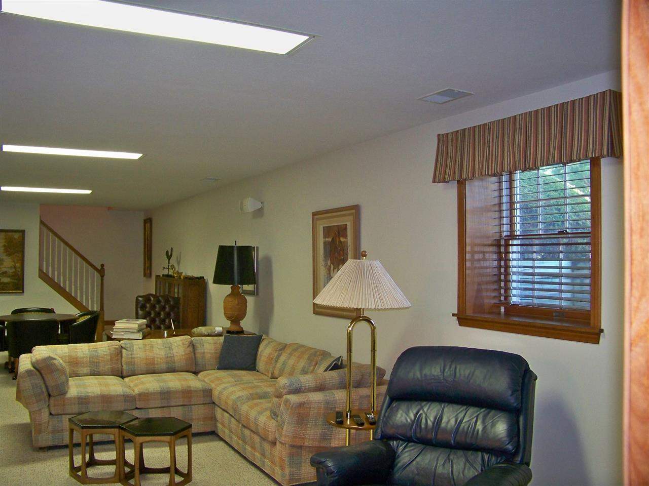 1402 Bradford Ct, Goshen, IN 46528 photo 22