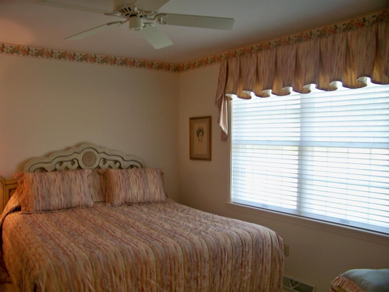 1402 Bradford Ct, Goshen, IN 46528 photo 18