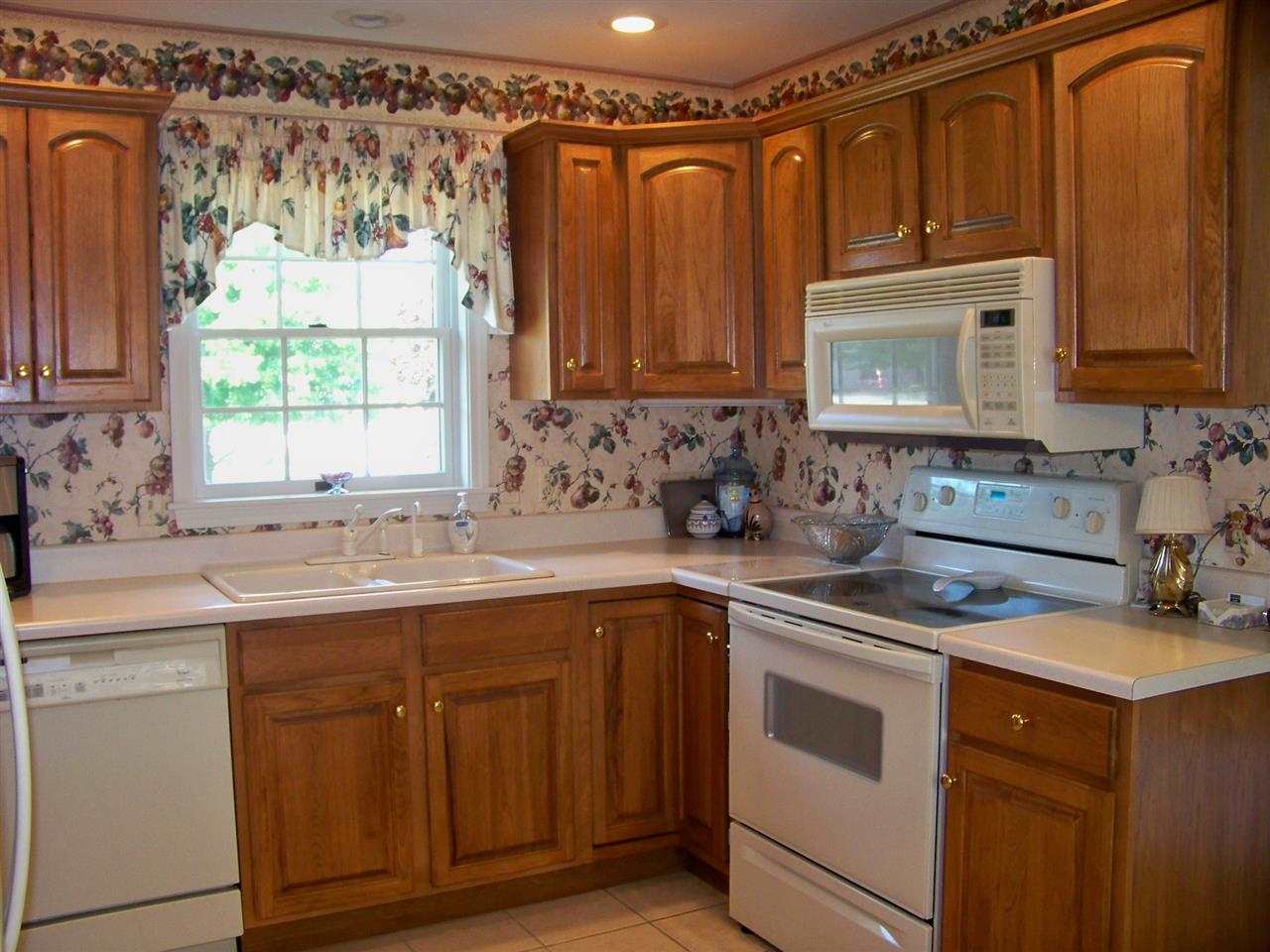 1402 Bradford Ct, Goshen, IN 46528 photo 11