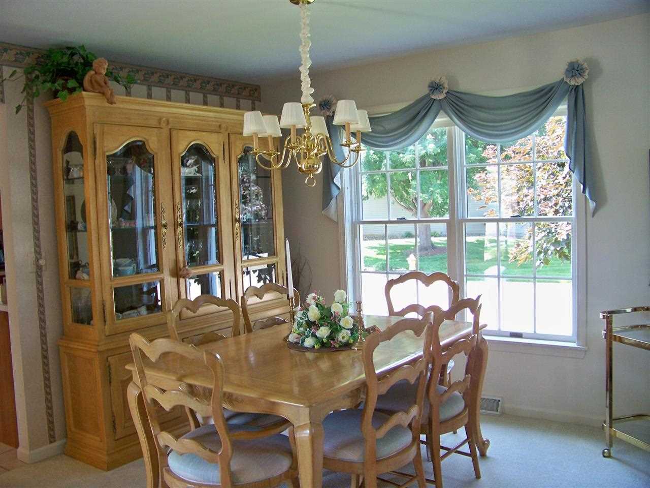 1402 Bradford Ct, Goshen, IN 46528 photo 8