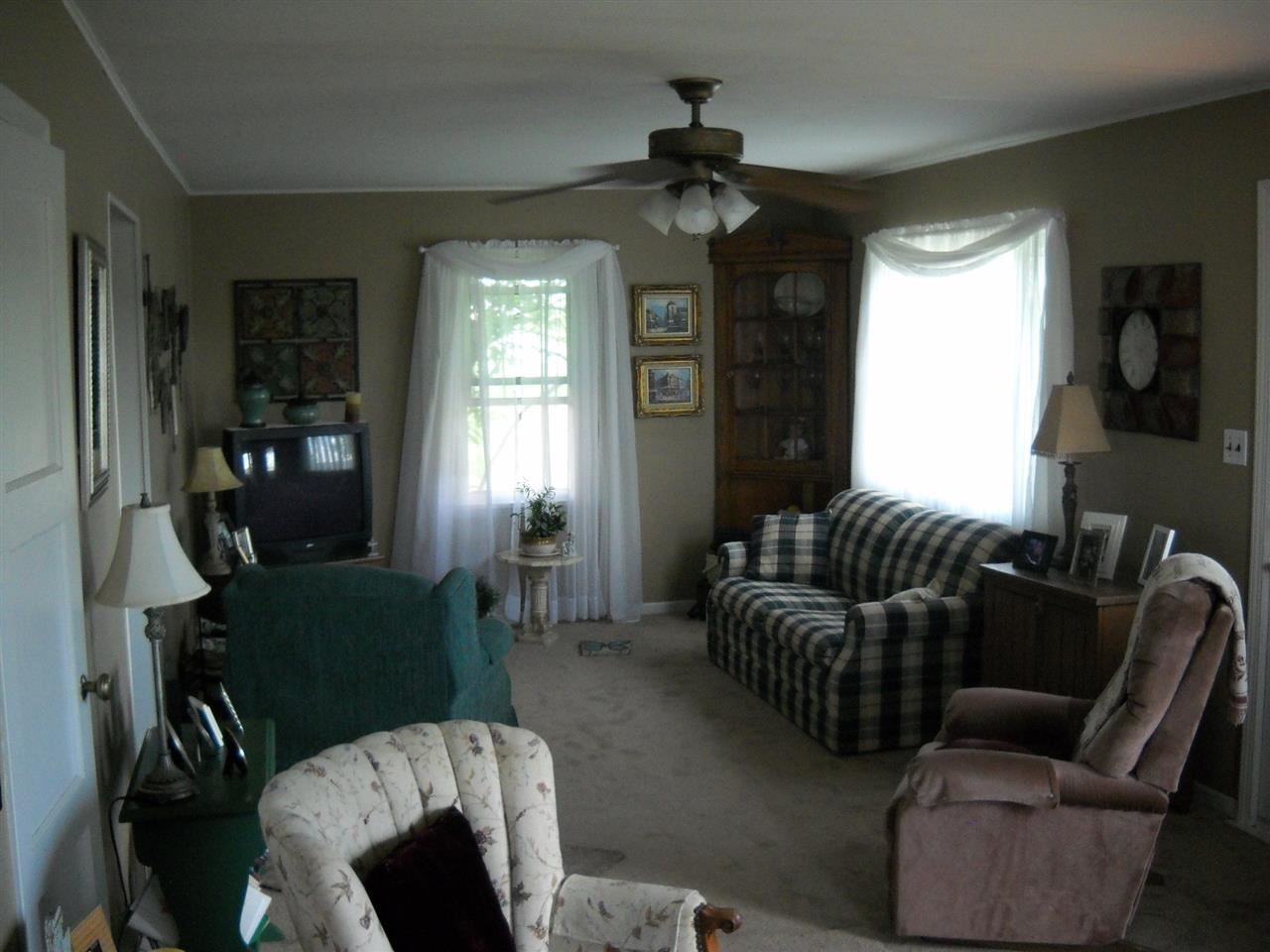 8558 N Meridian Rd, Denver, IN 46926 photo 9