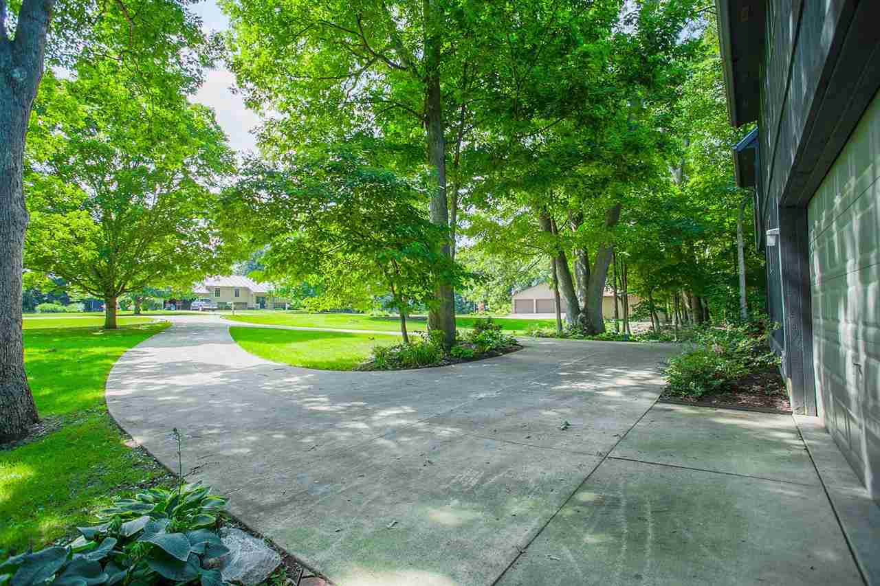 1809 Bent Tree Trl, West Lafayette, IN 47906 photo 2