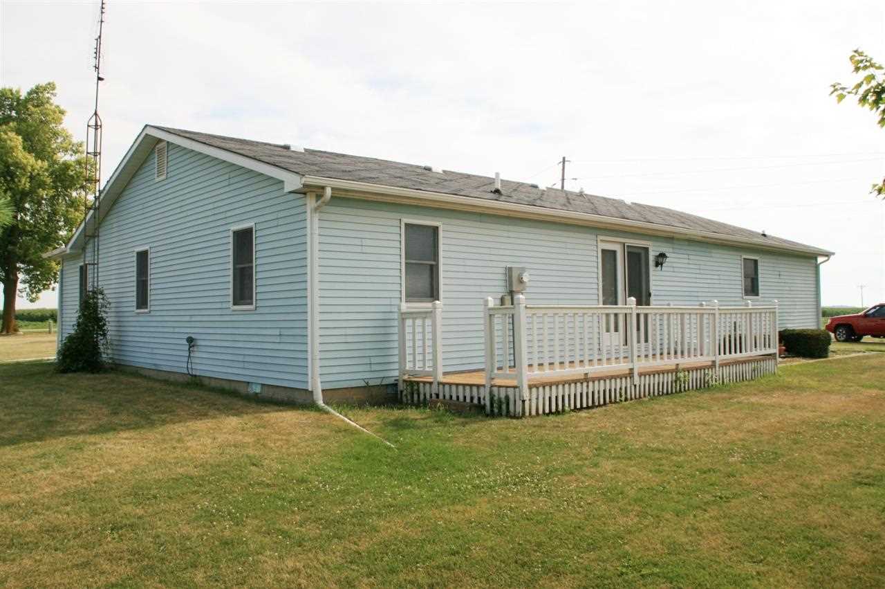5998 N 200 W, North Manchester, IN 46962 photo 4