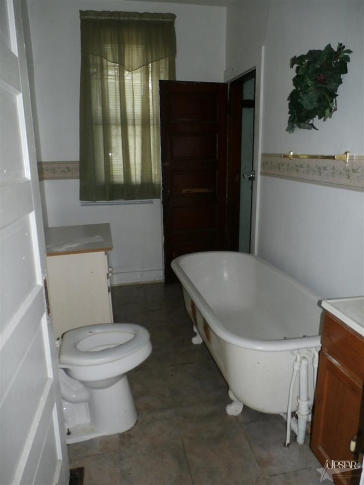 1304 Winter St, Fort Wayne, IN 46803 photo 6