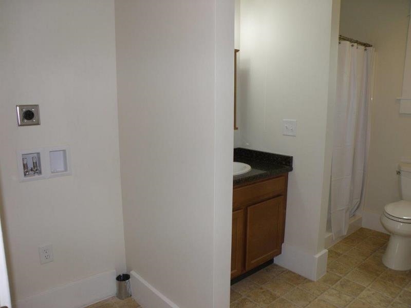 712 N 5th St, Goshen, IN 46528 photo 13