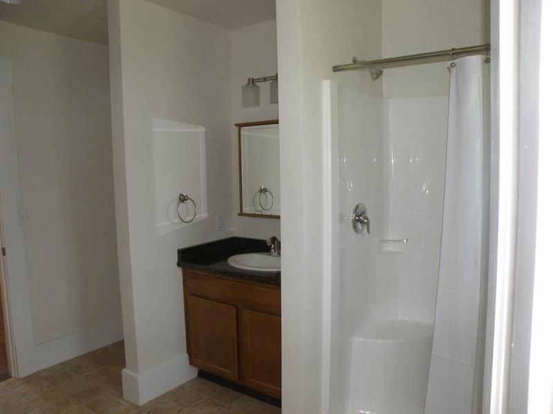 712 N 5th St, Goshen, IN 46528 photo 14