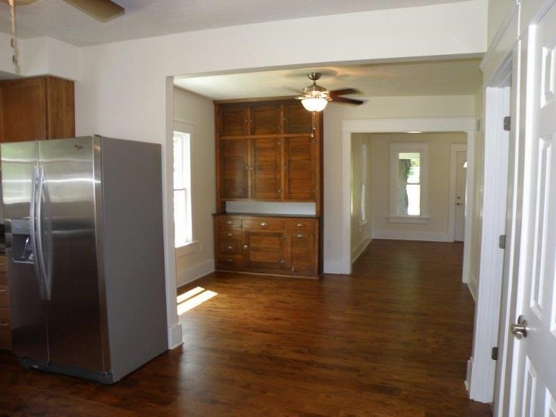 712 N 5th St, Goshen, IN 46528 photo 6
