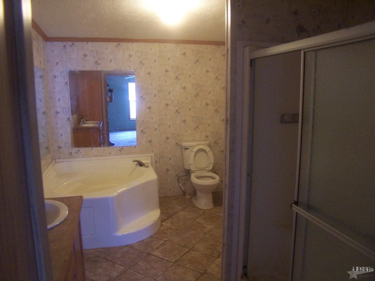 615 Beth Ave, Bluffton, IN 46714 photo 10