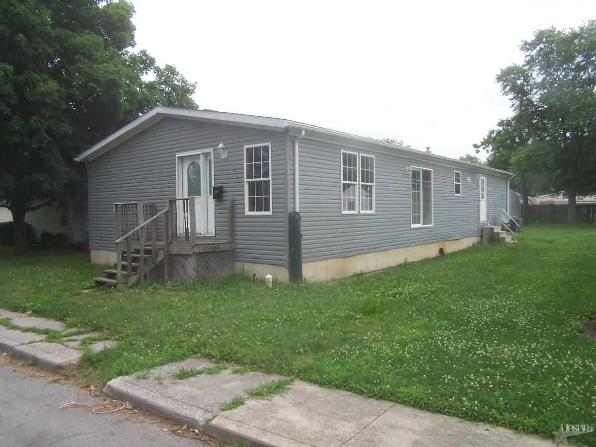 615 Beth Ave, Bluffton, IN 46714 photo 1