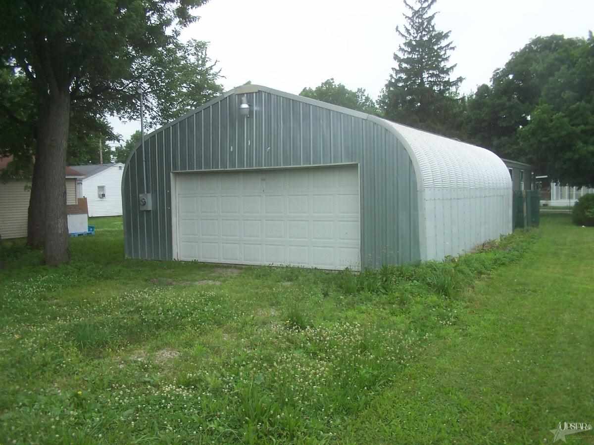 615 Beth Ave, Bluffton, IN 46714 photo 4