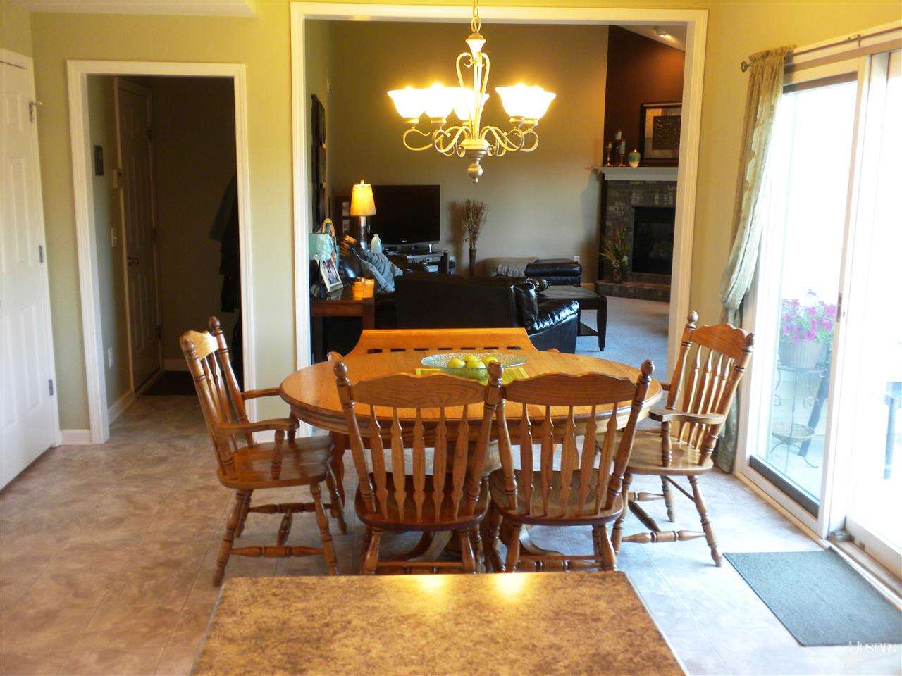 925 Island Brooks Ln, Fort Wayne, IN 46845 photo 12