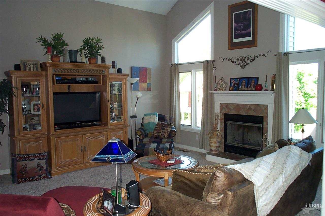 10015 Winding Creek Ln, Fort Wayne, IN 46804 photo 10