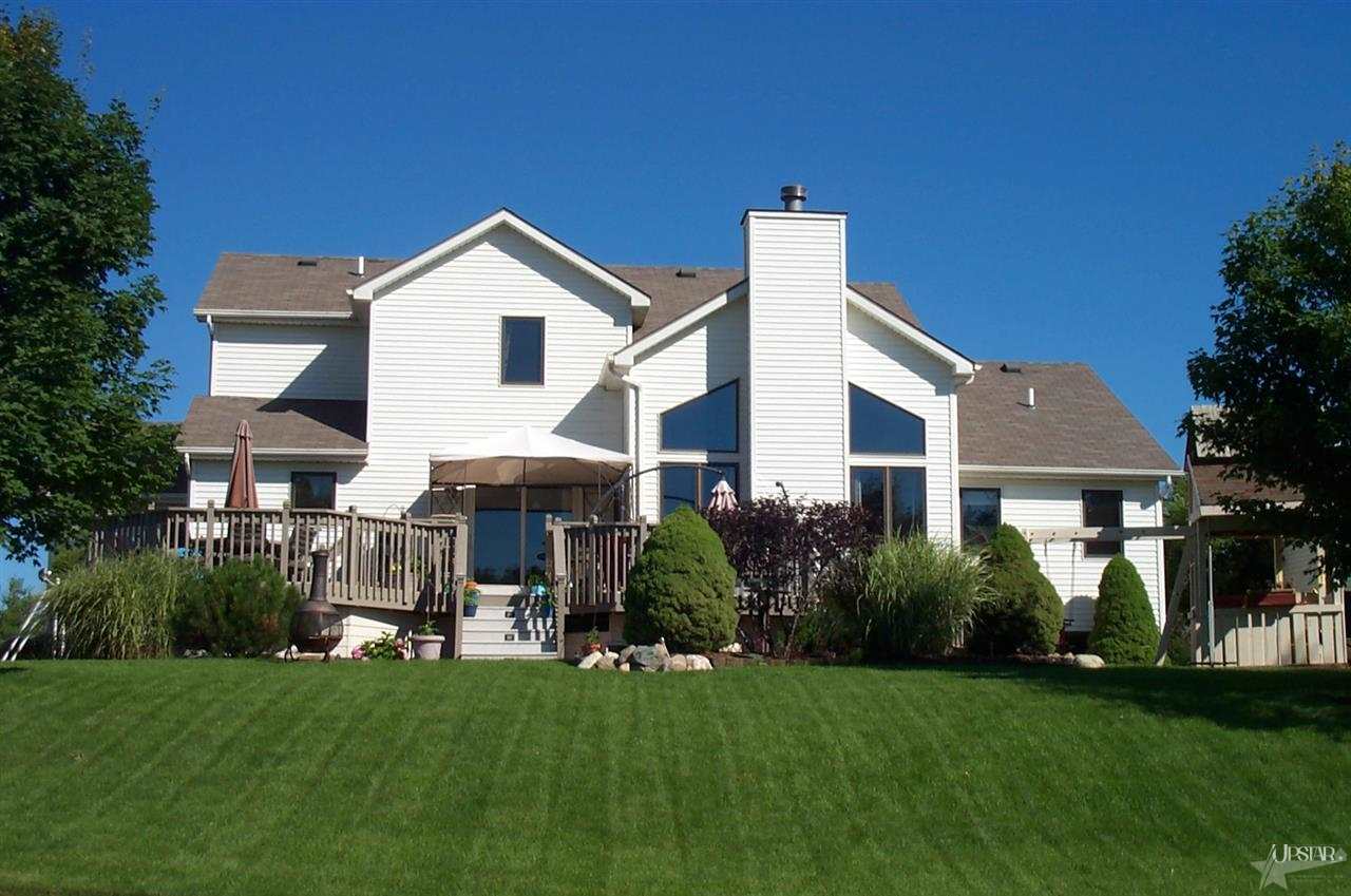 10015 Winding Creek Ln, Fort Wayne, IN 46804 photo 4
