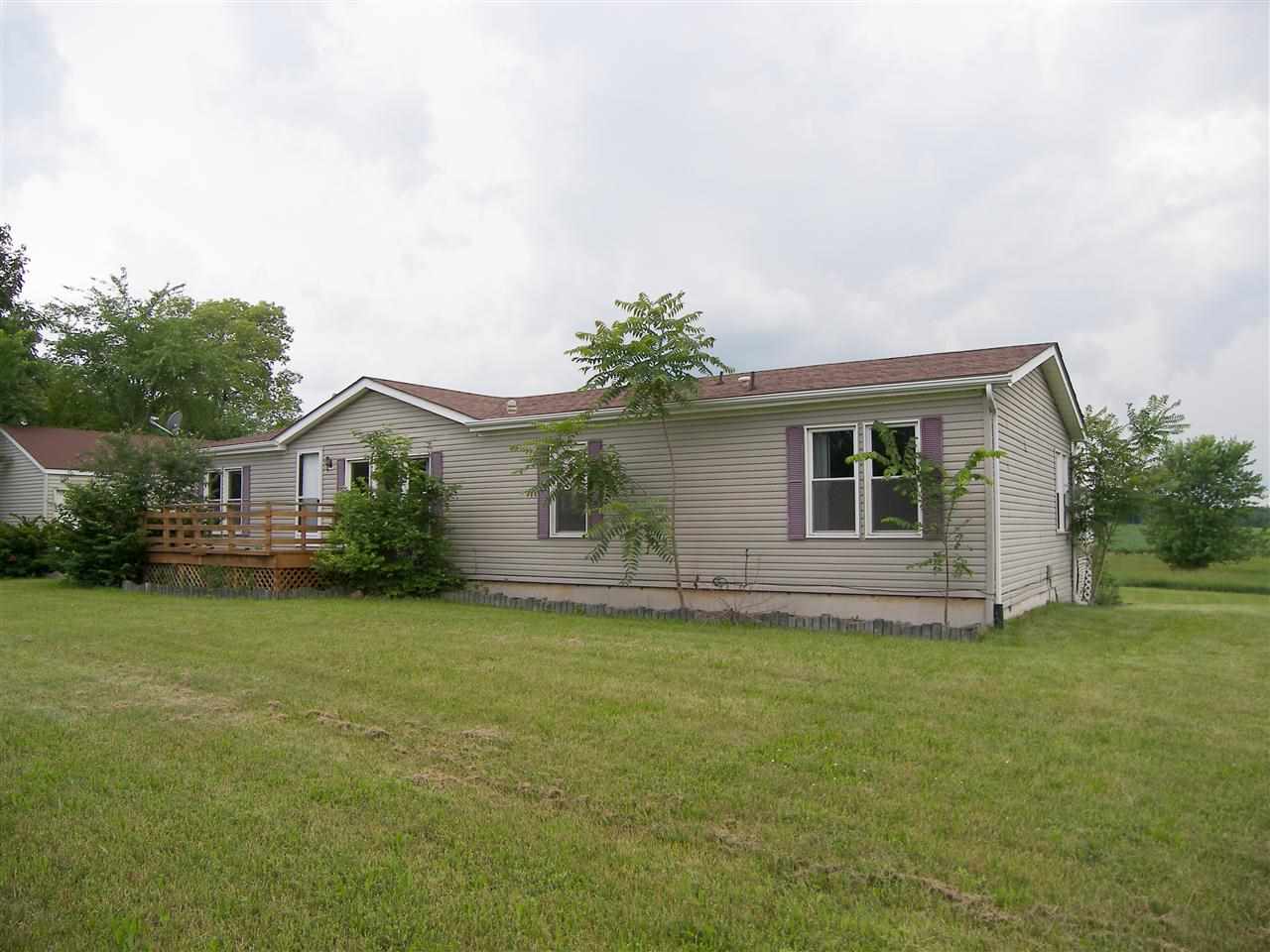 9538 N Syracuse-webster Rd, Syracuse, IN 46567 photo 4