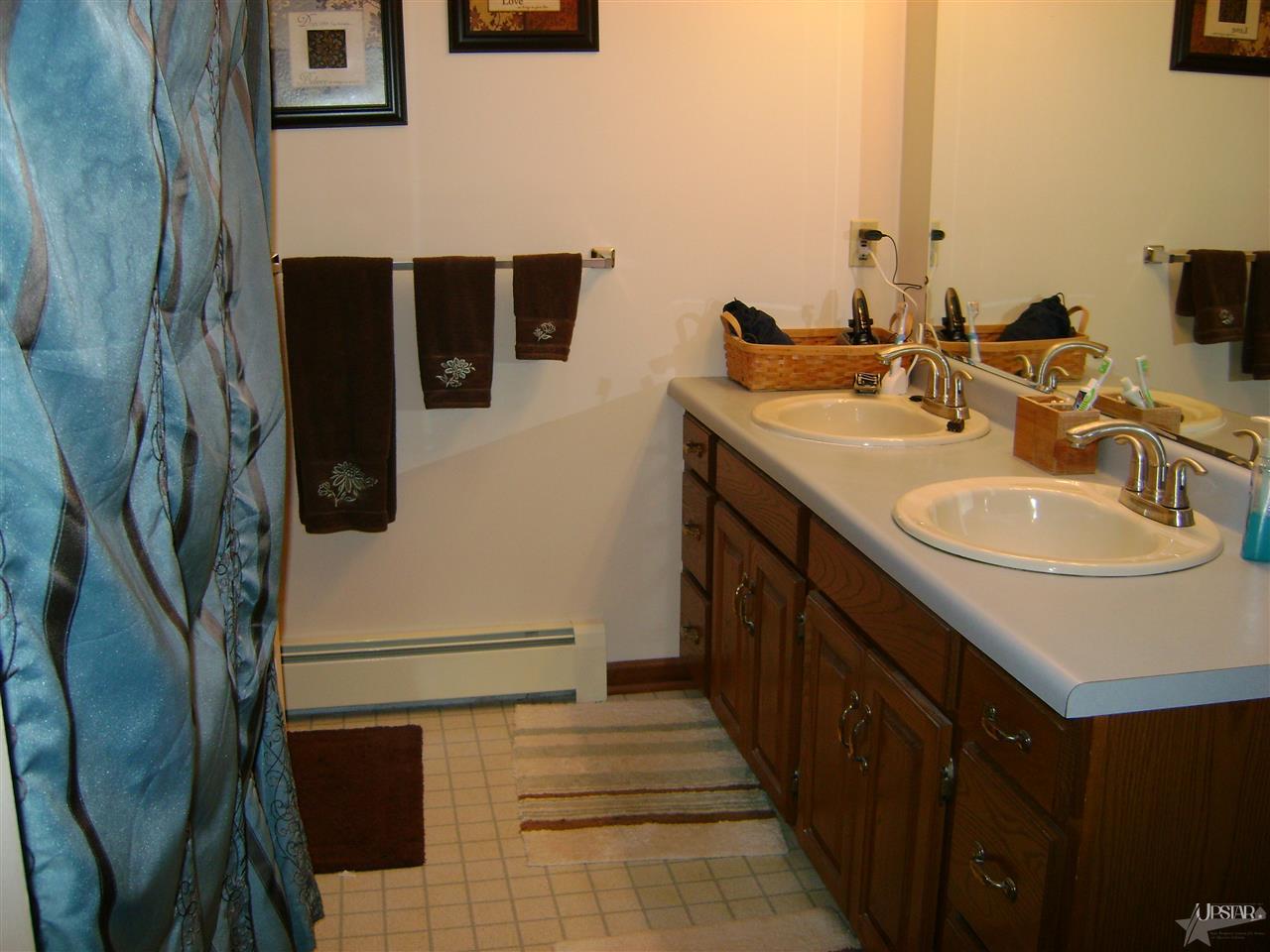 229 N Oak St, Columbia City, IN 46725 photo 16