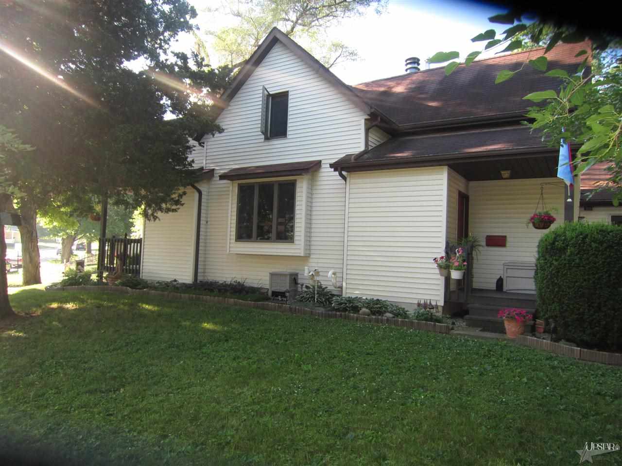 229 N Oak St, Columbia City, IN 46725 photo 3