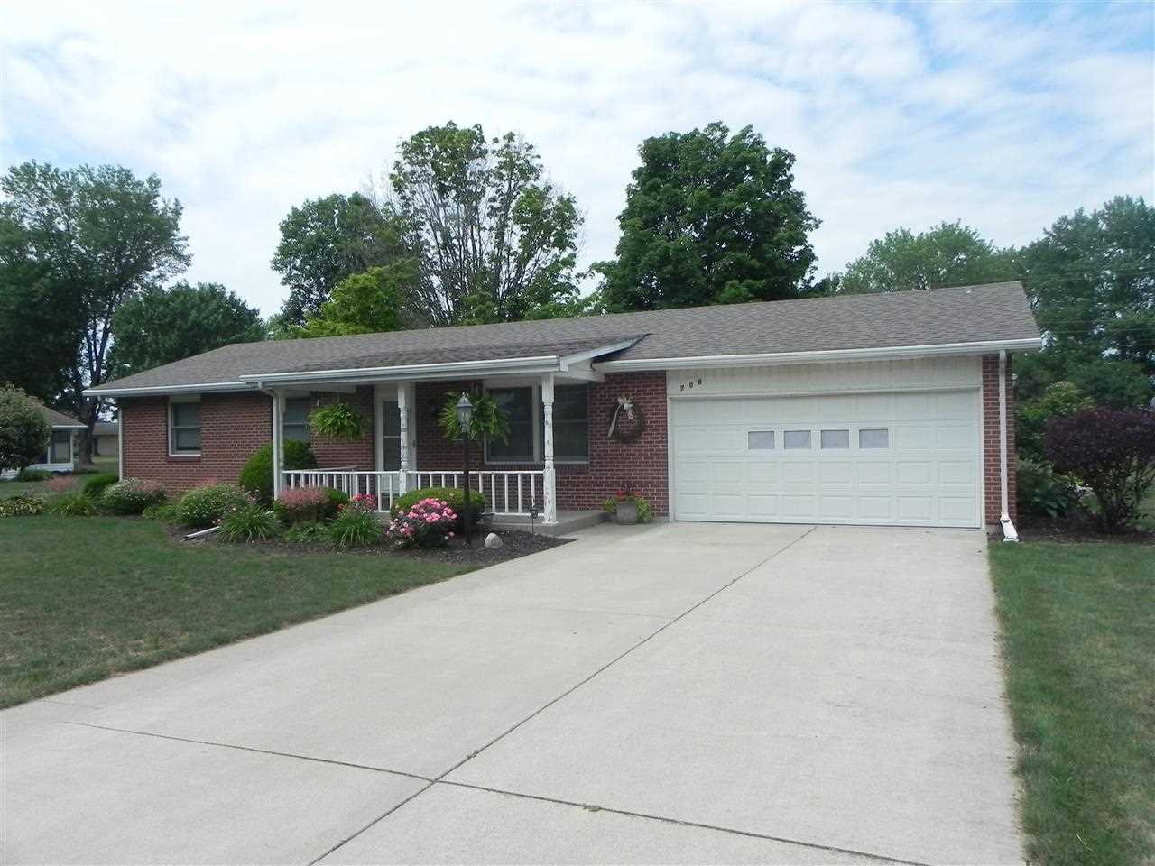 708 Crestview Dr, North Manchester, IN 46962 photo 1