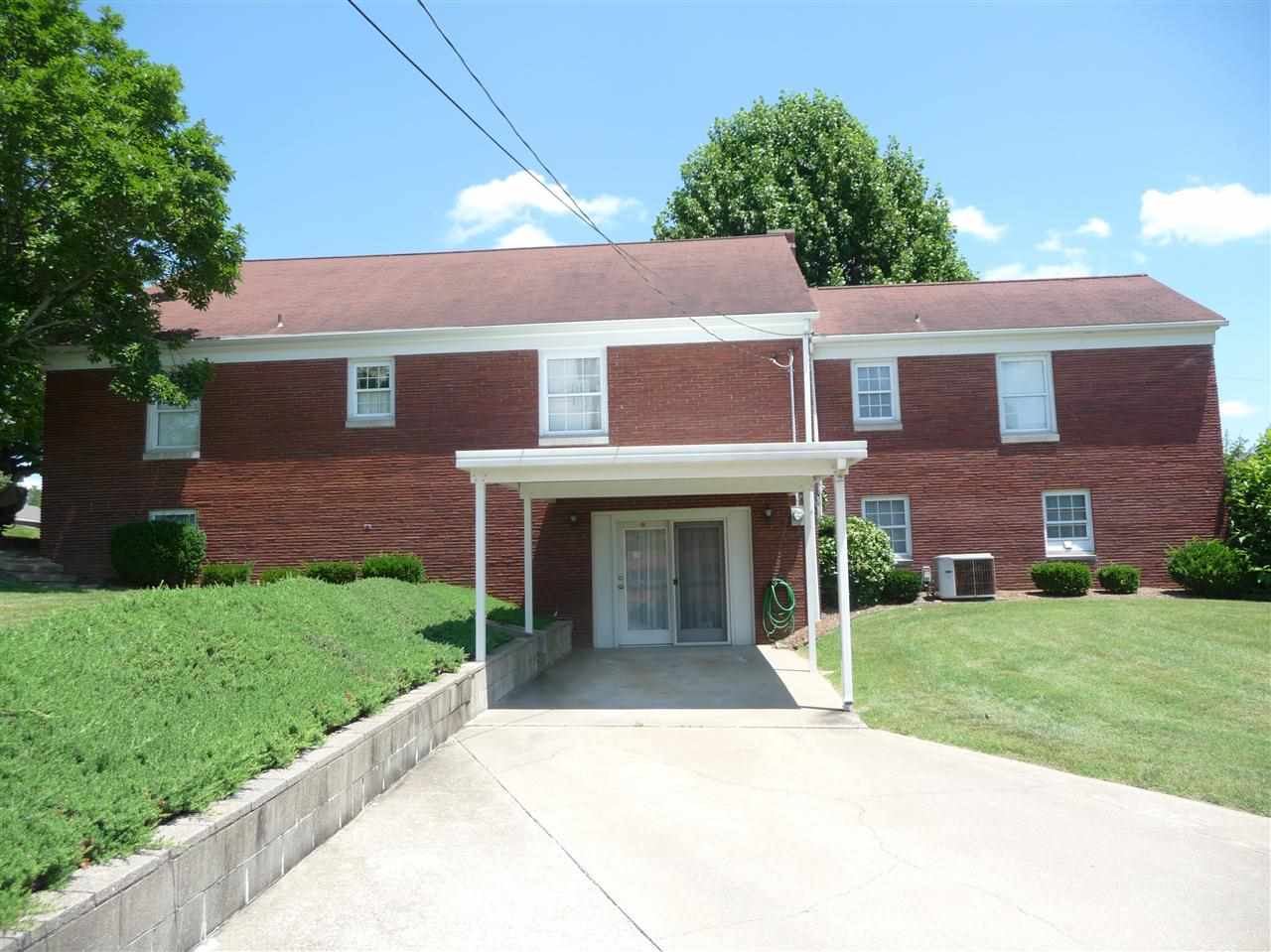 939 Macarthur St, Jasper, IN 47546 photo 4