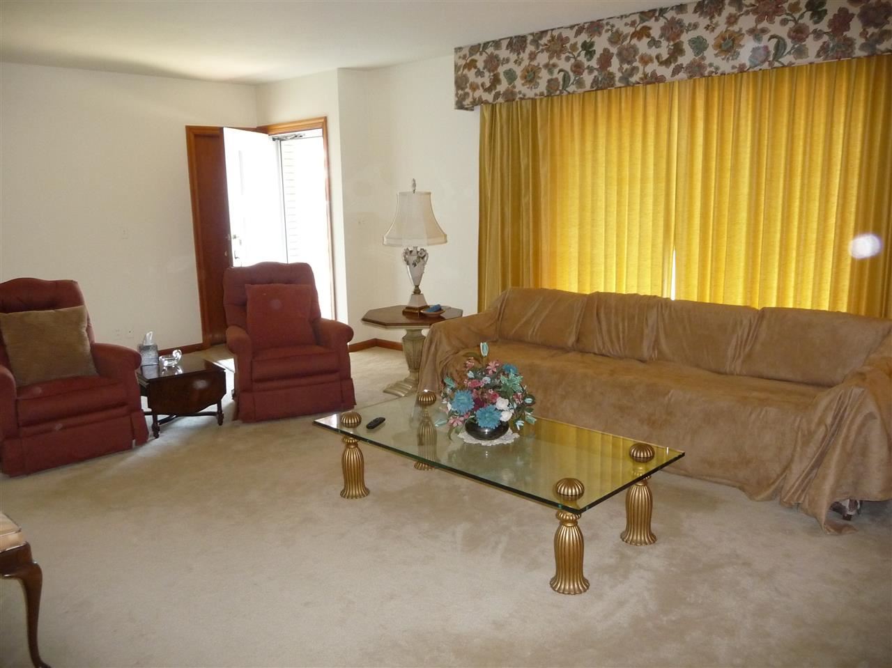 939 Macarthur St, Jasper, IN 47546 photo 7