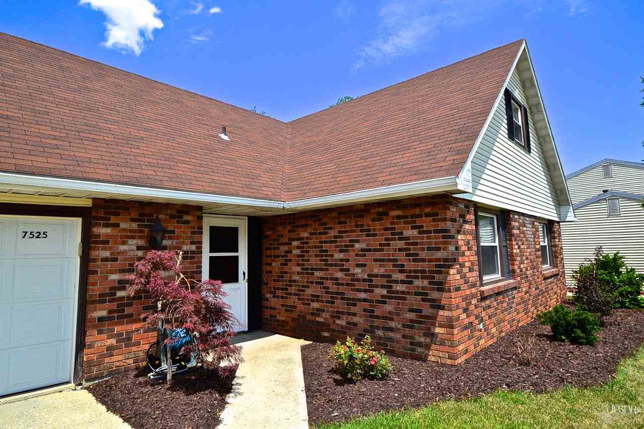 7525 Ensign Ct, Fort Wayne, IN 46816 photo 2