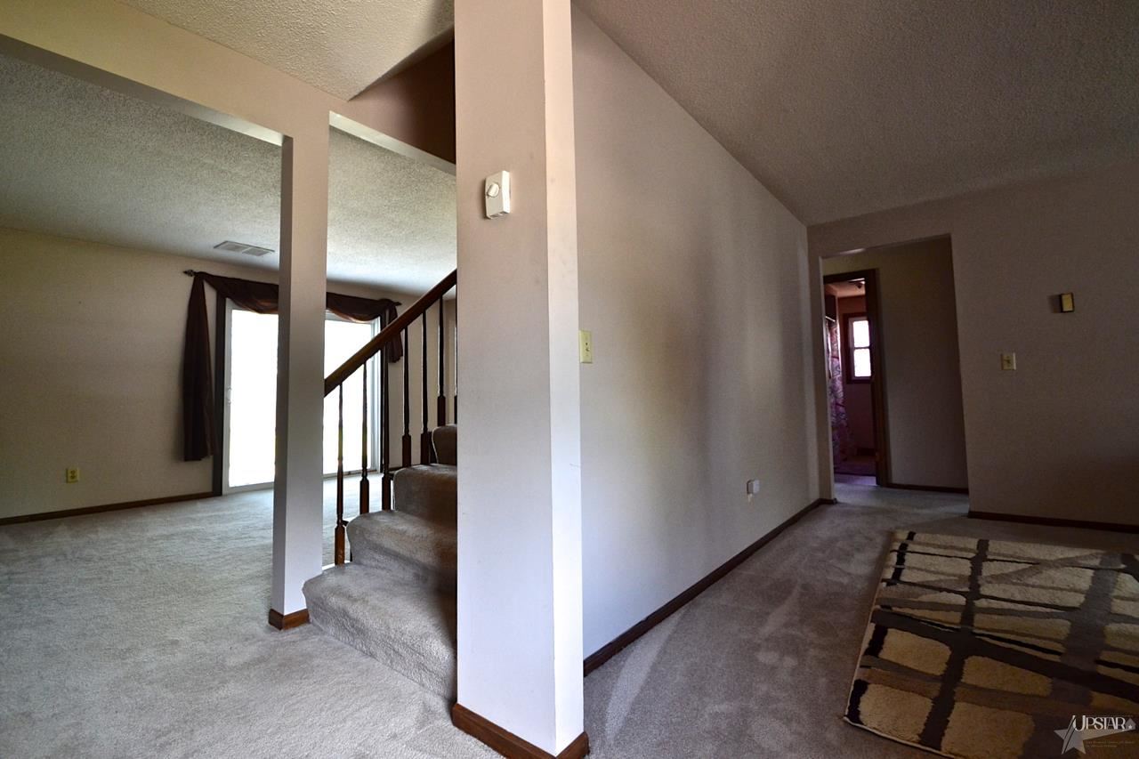 7525 Ensign Ct, Fort Wayne, IN 46816 photo 7