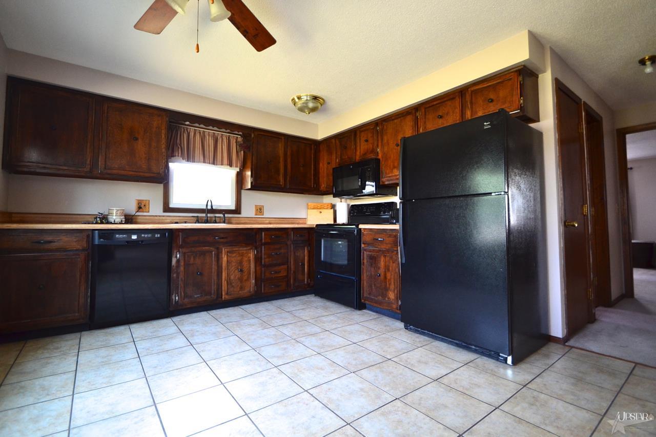 7525 Ensign Ct, Fort Wayne, IN 46816 photo 12