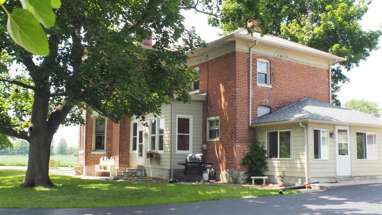 4032 Goeglein Rd, Fort Wayne, IN 46815 photo 3