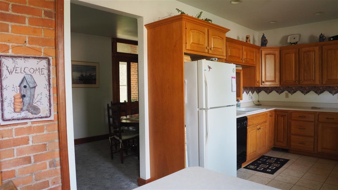 4032 Goeglein Rd, Fort Wayne, IN 46815 photo 12