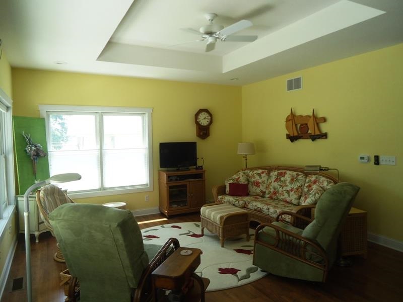 2138 Bluewater Dr, Warsaw, IN 46580 photo 5