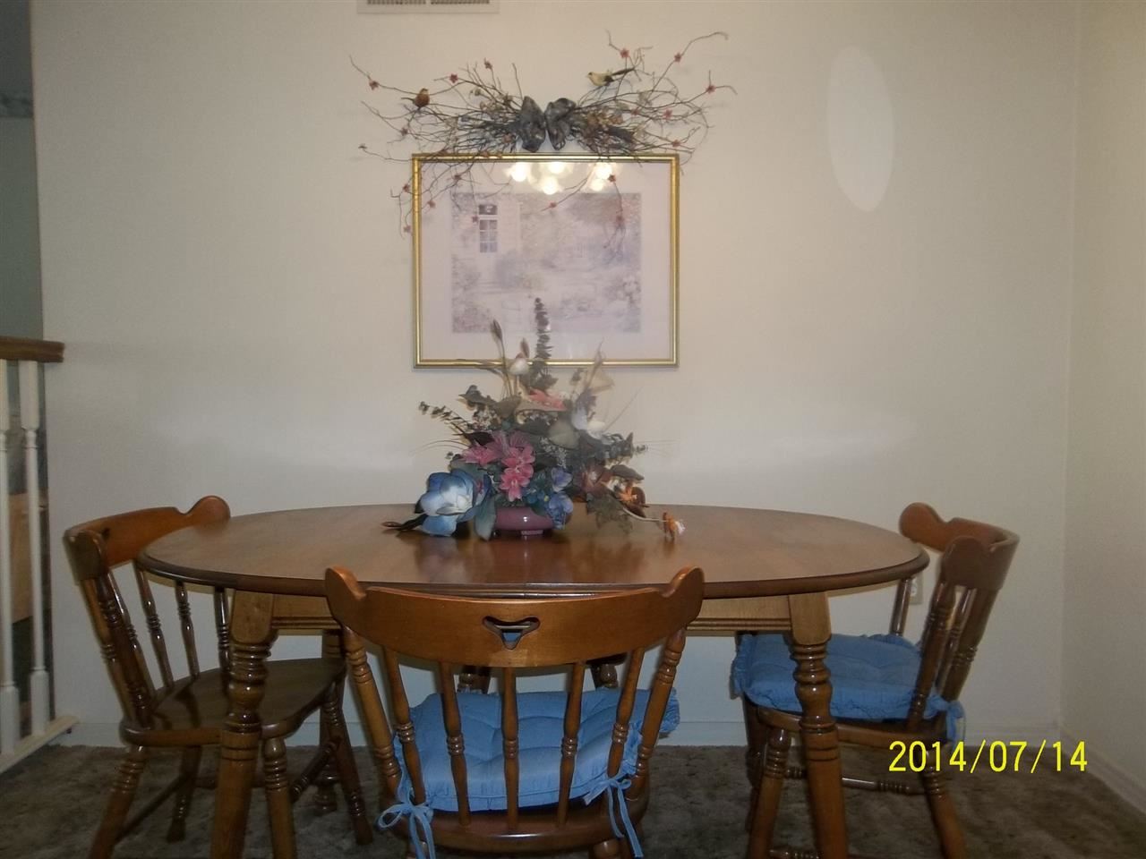 107 N Main St, Griffin, IN 47616 photo 11