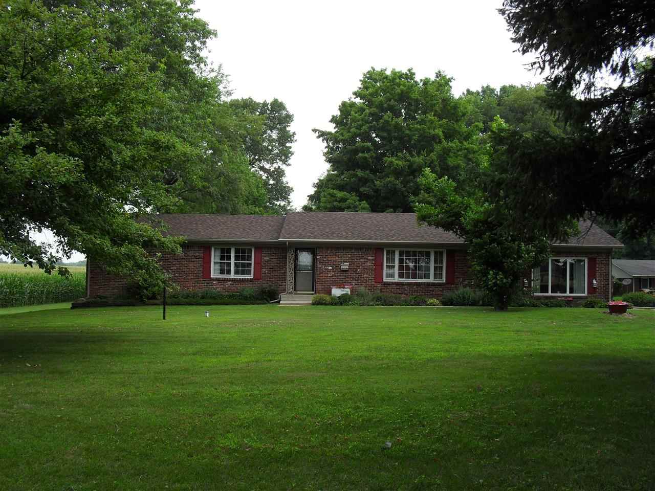 9866 W 250 S, Russiaville, IN 46979 photo 1