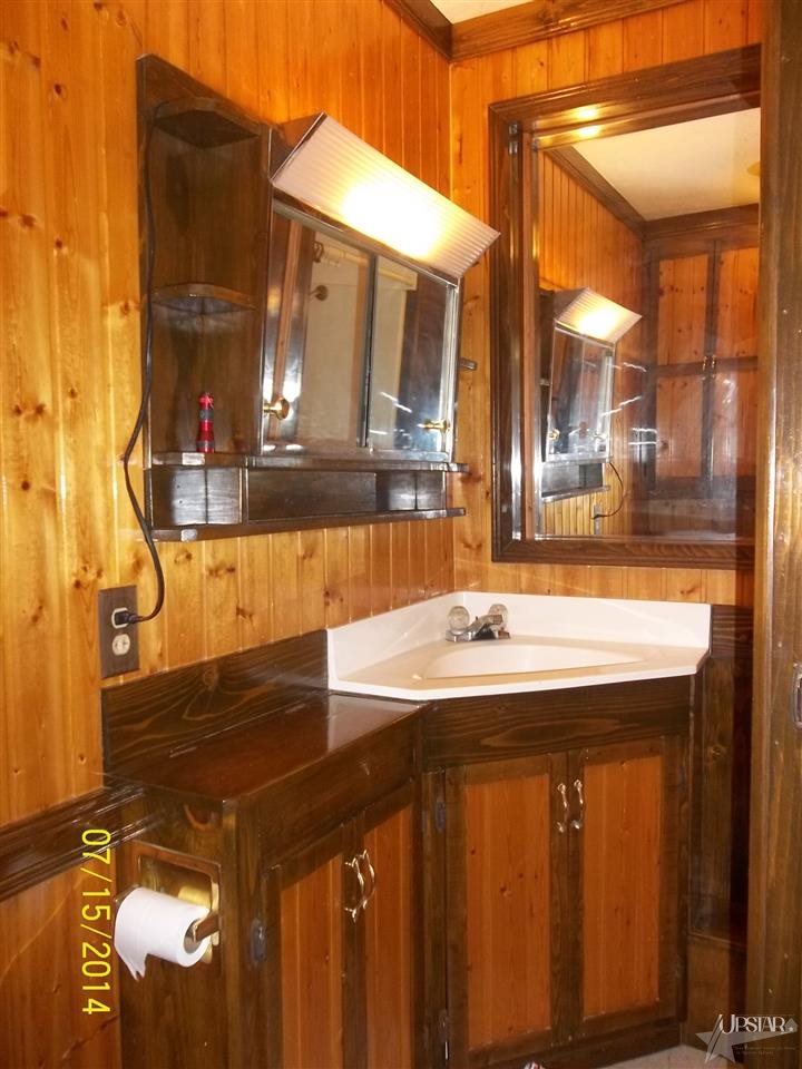 5800 W Maple Grove Rd, Huntington, IN 46750 photo 15