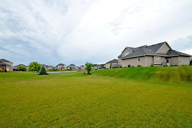 2226 Cerreia Way, Fort Wayne, IN 46814 photo 2