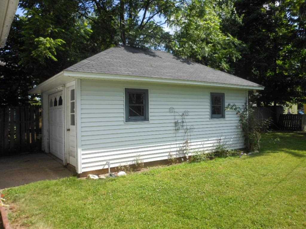 1704 Prairie St, Elkhart, IN 46516 photo 23