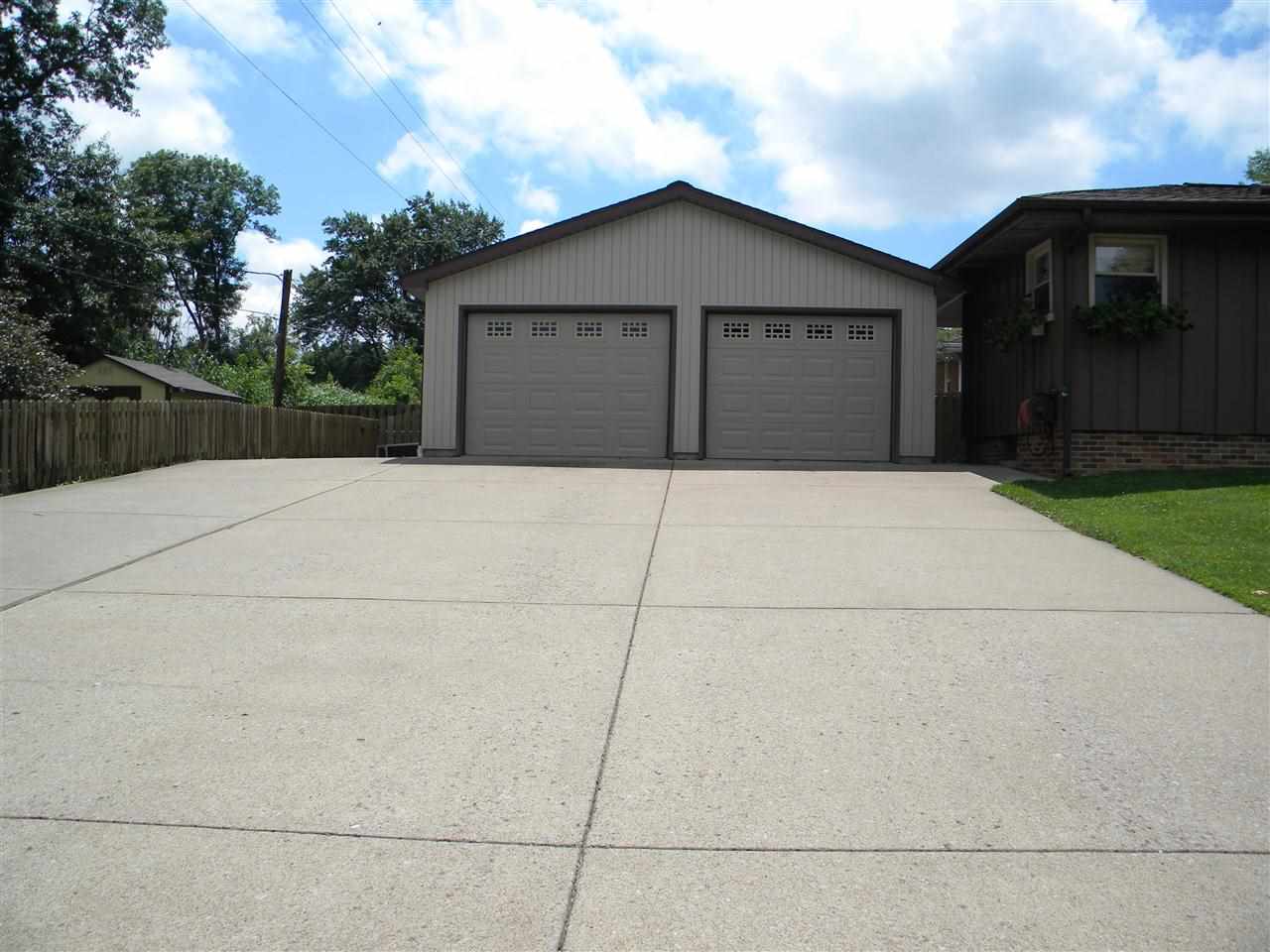 5419 Memory Ln, Evansville, IN 47711 photo 17