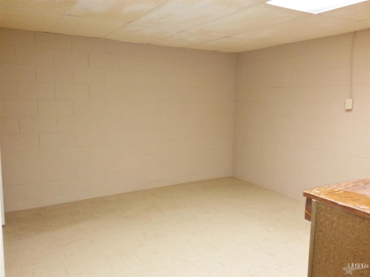 2583 E Oak Ln, Warsaw, IN 46582 photo 17
