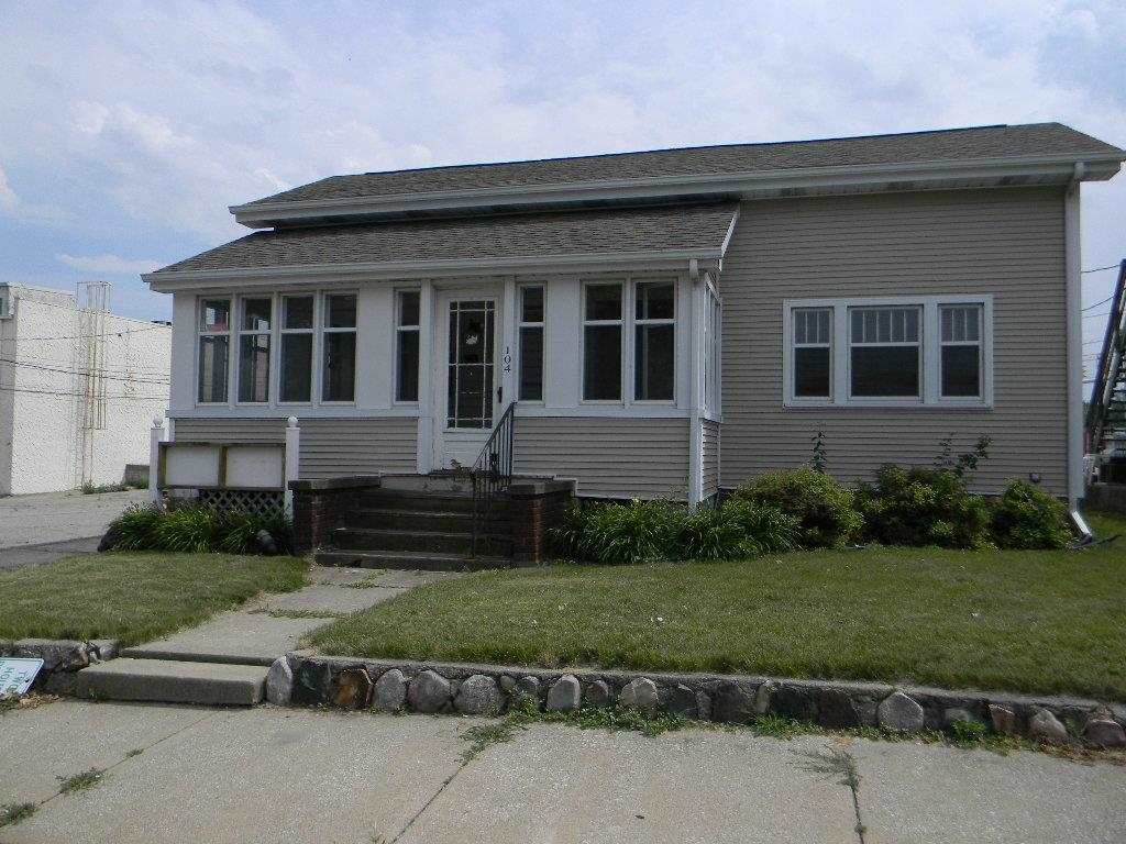 104 E Wayne St, Lagrange, IN 46761 photo 12