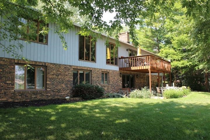 2348 W Wildwood Trl, Warsaw, IN 46580 photo 16