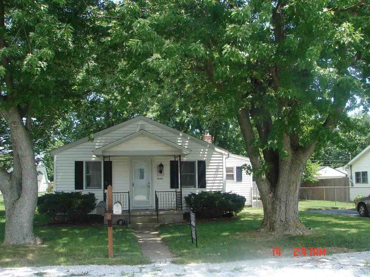 4605 S Carey St, Marion, IN 46953 photo 1
