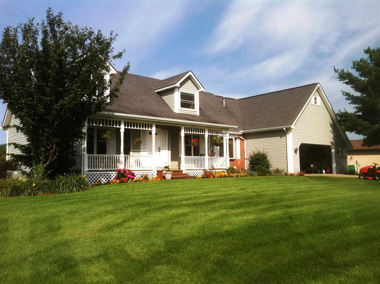 52125 Arrowhead, Granger, IN 46530 photo 1