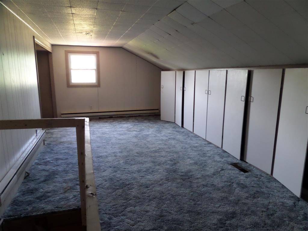 109 W Adams St, Swayzee, IN 46986 photo 8