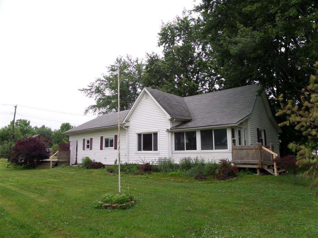 109 W Adams St, Swayzee, IN 46986 photo 1