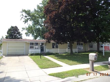 1609 Kings Ct, Mishawaka, IN 46544 photo 2