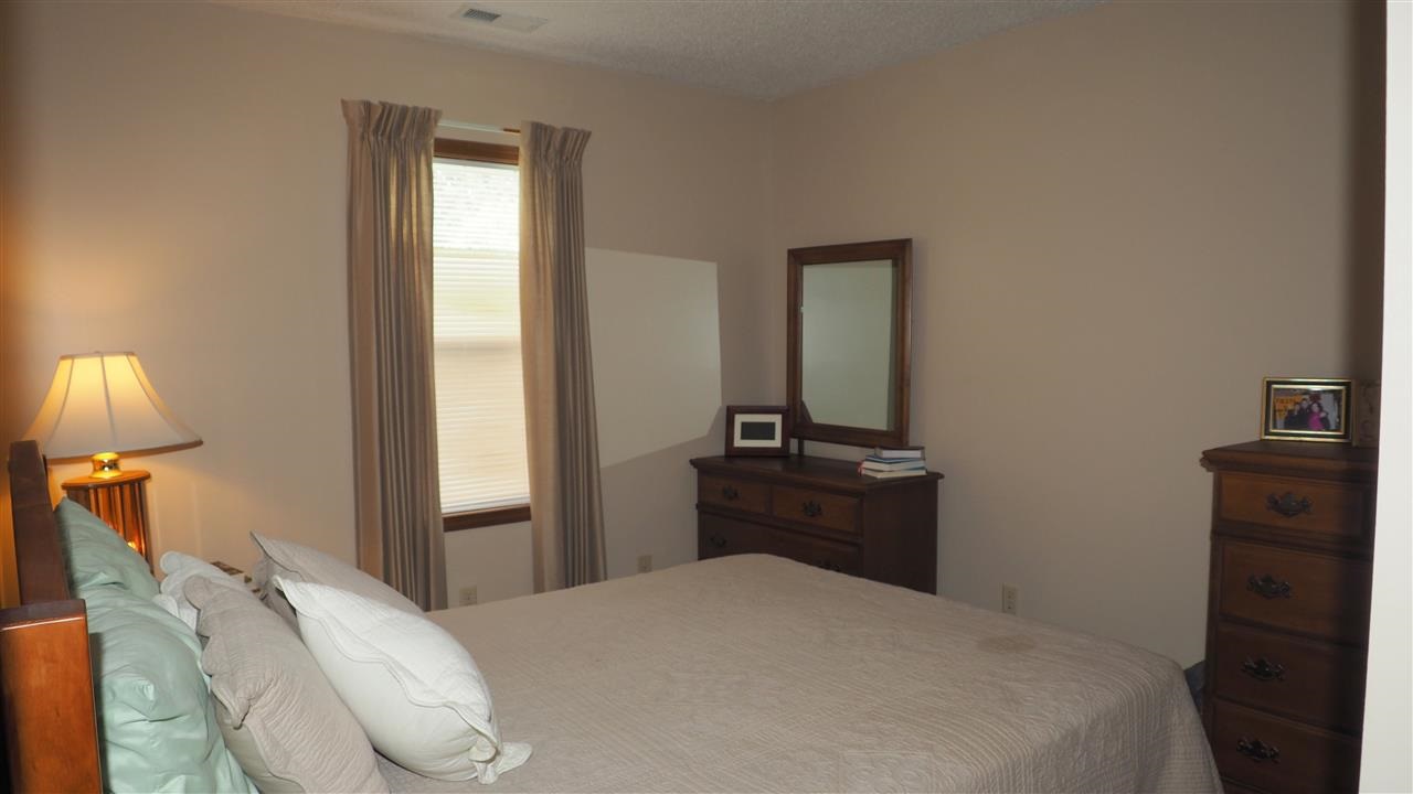 925 Arbordale Pl, Fort Wayne, IN 46825 photo 12