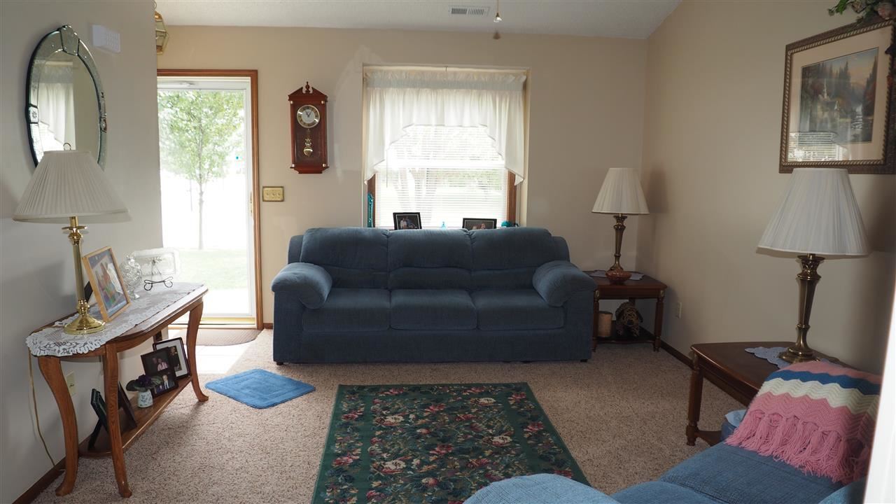 925 Arbordale Pl, Fort Wayne, IN 46825 photo 5