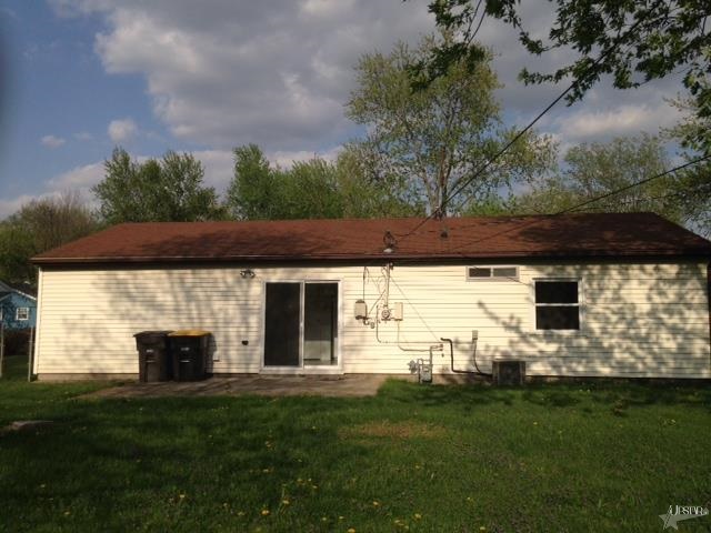 4517 Manistee Dr, Fort Wayne, IN 46835 photo 3