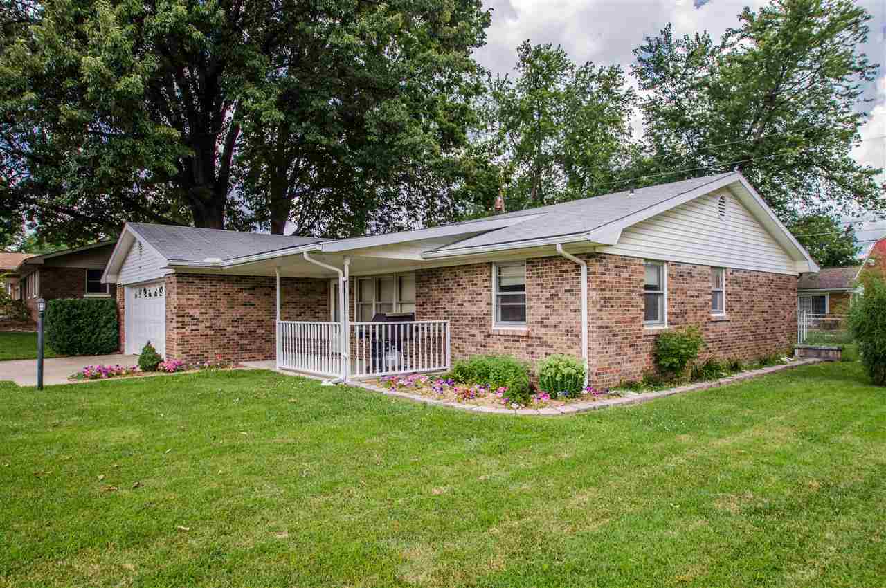 305 Lawrence Dr, Mount Vernon, IN 47620 photo 22