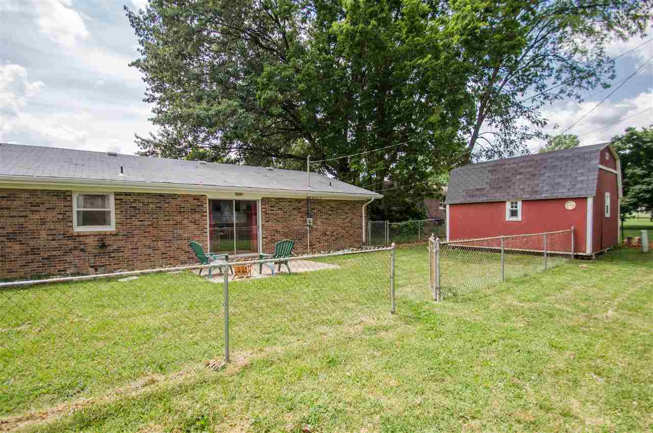 305 Lawrence Dr, Mount Vernon, IN 47620 photo 25